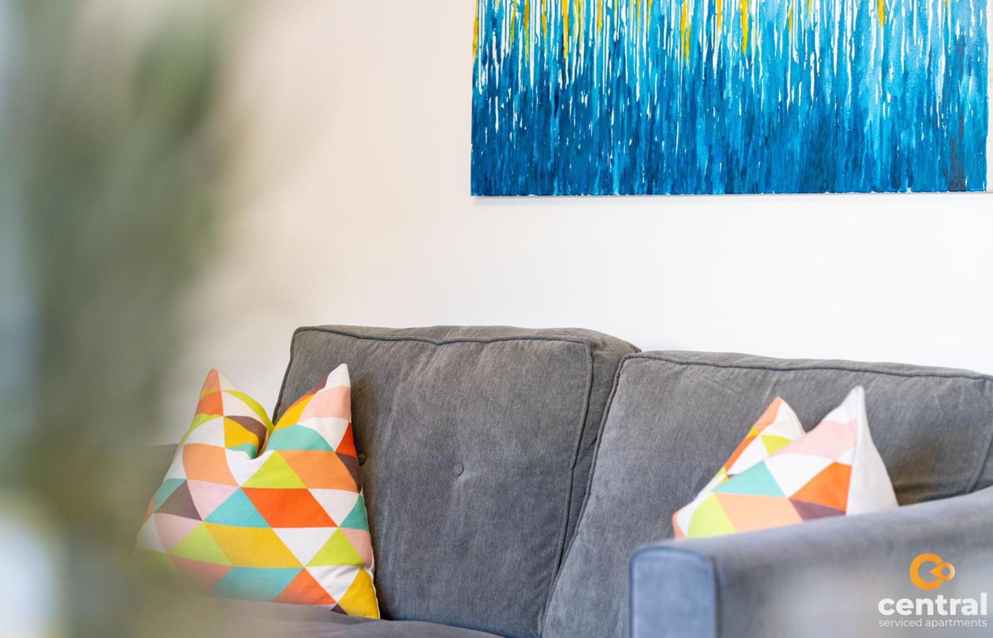 Central Serviced Apartments - 2 Bedroom - Free Street Parking - Fast Wifi - Smart Tvs In All Rooms - Ground Level - Family Neighbourhood - 3 X Double Beds - Heating 24-7 - Trade Stays - Weekly & Monthly Offers Dundee Buitenkant foto