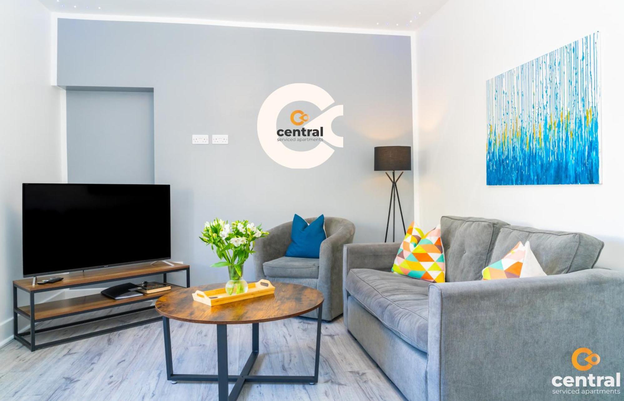 Central Serviced Apartments - 2 Bedroom - Free Street Parking - Fast Wifi - Smart Tvs In All Rooms - Ground Level - Family Neighbourhood - 3 X Double Beds - Heating 24-7 - Trade Stays - Weekly & Monthly Offers Dundee Buitenkant foto